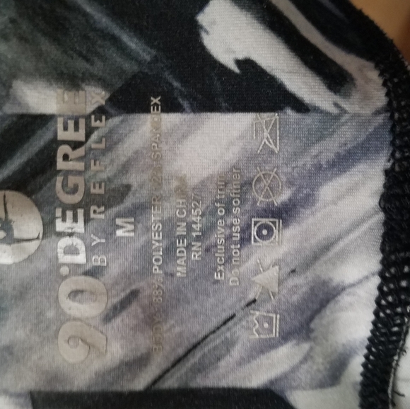 Active Leggings - Picture 4 of 4